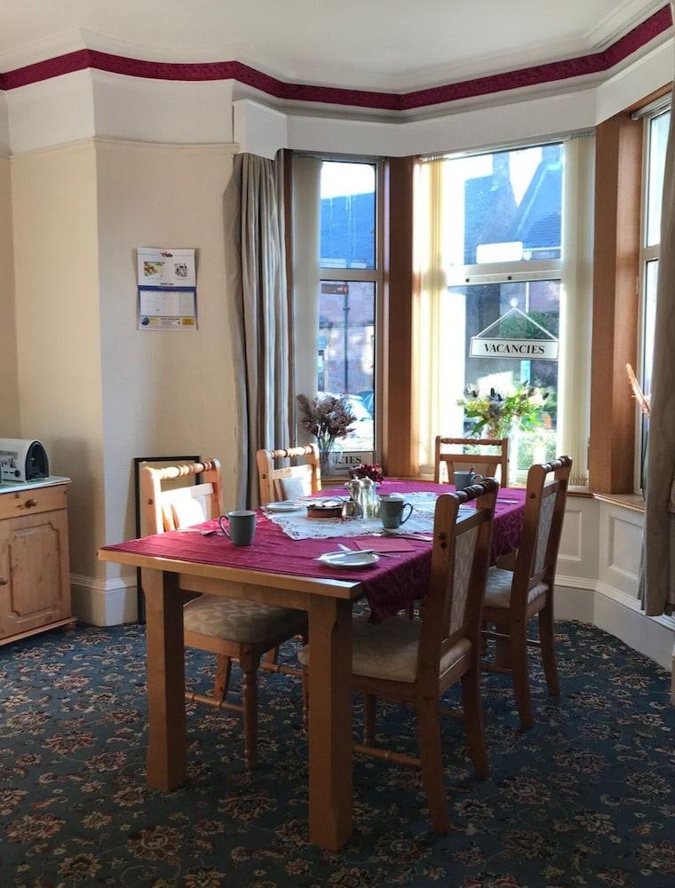 Cedar Villa Guest House Inverness Eksteriør billede